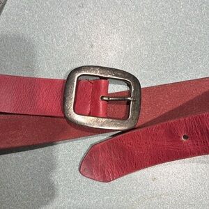 FADED GLORY DARK PINK LEATHER BELT
44” LENGTH FITS UP TO EXTRA LARGE